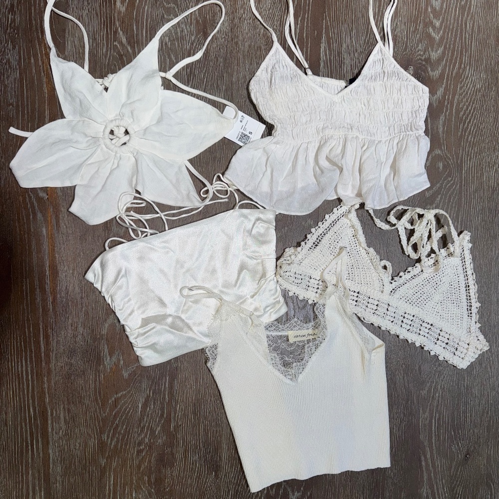 White crop tops BUNDLE-of (5) tops size-S-and-XS